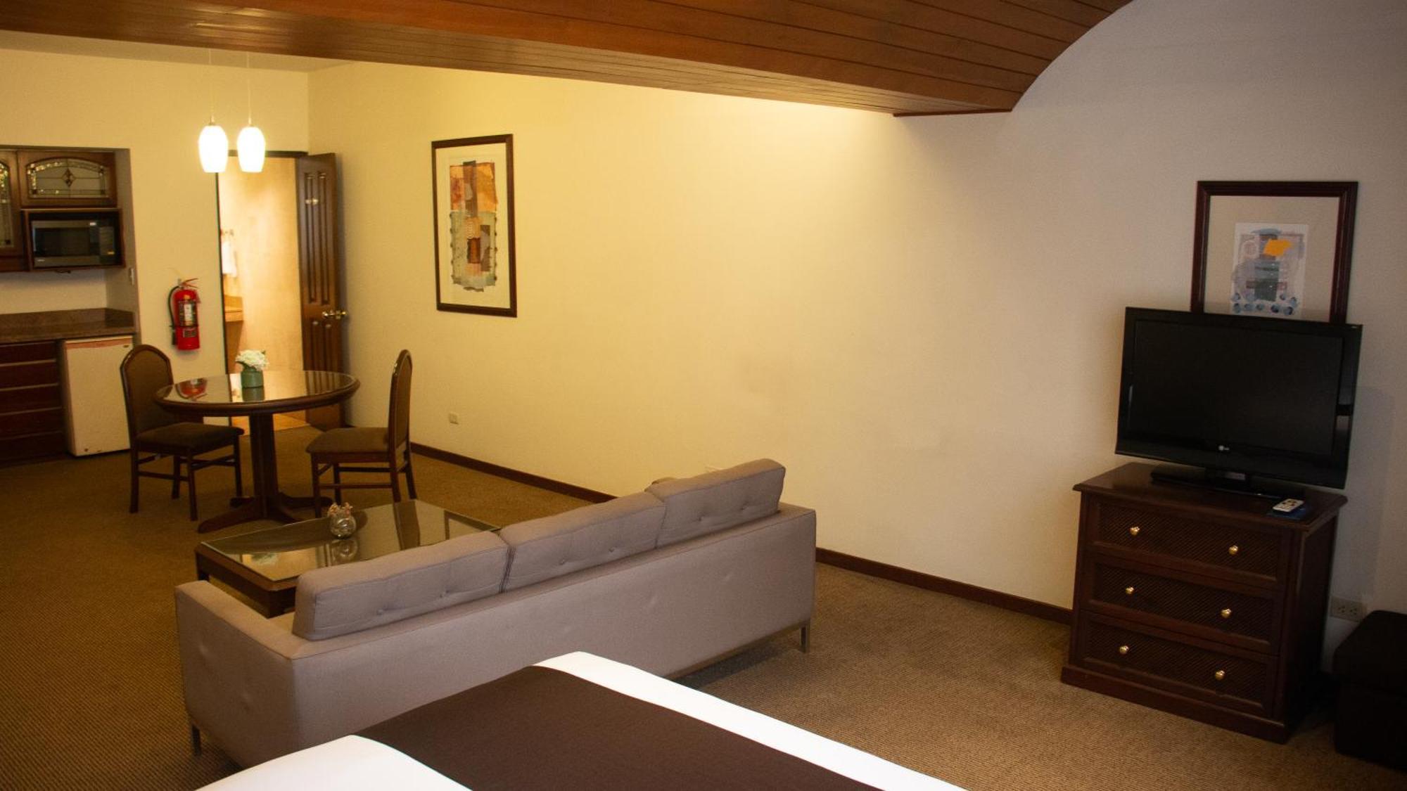 J&A Classic Hotel ليما المظهر الخارجي الصورة