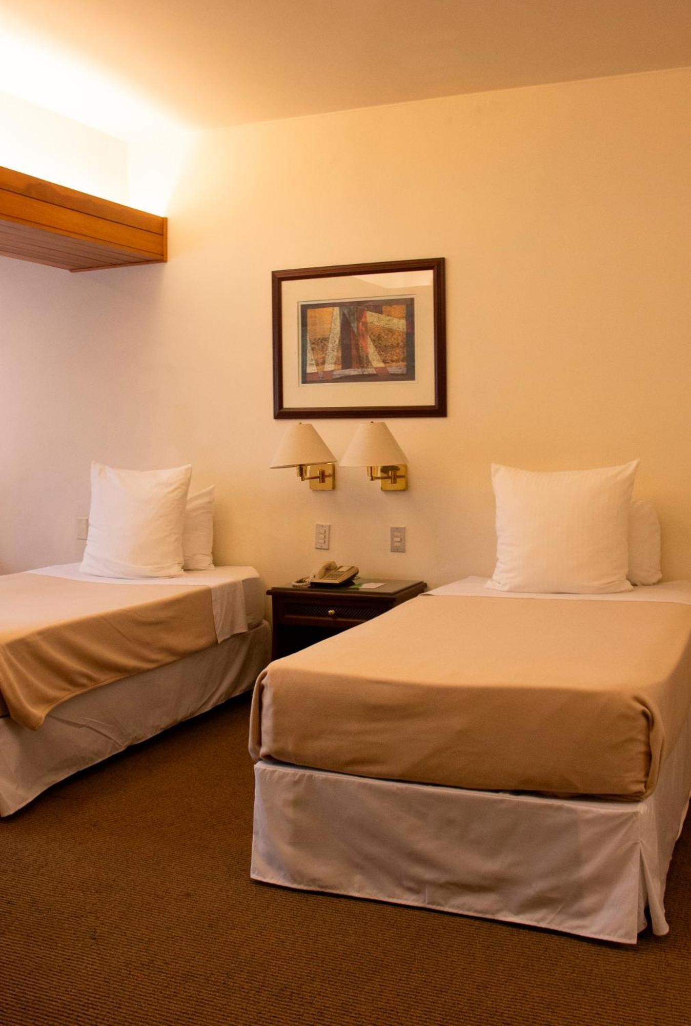 J&A Classic Hotel ليما المظهر الخارجي الصورة